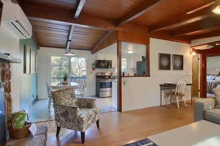 Blue Door Cottage 12 Miles To Yosemite Bbq โอกเฮิร์สต์ ภายนอก รูปภาพ