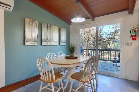 Blue Door Cottage 12 Miles To Yosemite Bbq โอกเฮิร์สต์ ภายนอก รูปภาพ