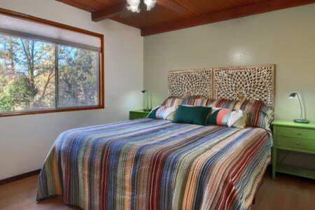 Blue Door Cottage 12 Miles To Yosemite Bbq โอกเฮิร์สต์ ภายนอก รูปภาพ