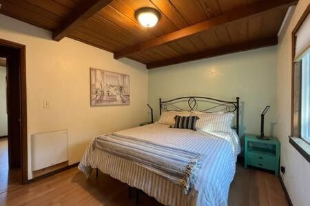 Blue Door Cottage 12 Miles To Yosemite Bbq โอกเฮิร์สต์ ภายนอก รูปภาพ